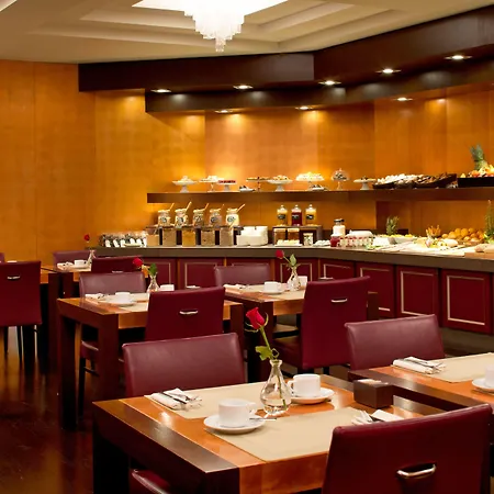 Hotel Starhotels Metropole 4*