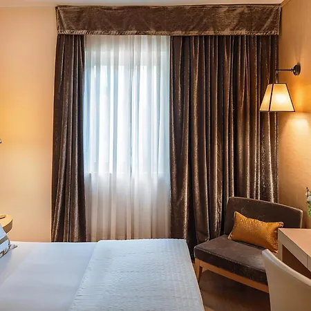 Starhotels Metropole Hotel Řím