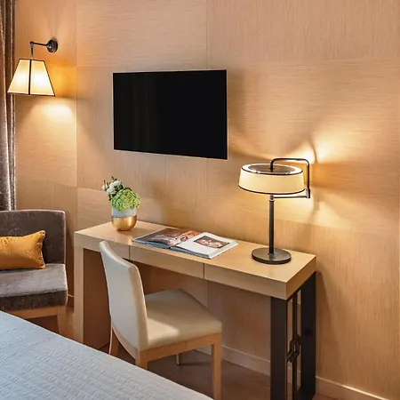 Hotel Starhotels Metropole Rzym