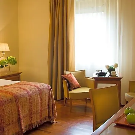 Hotel Starhotels Metropole 4*