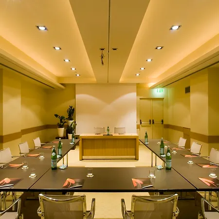 Starhotels Metropole 4* Řím