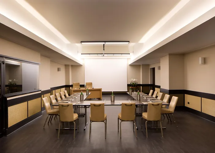 Hotel Starhotels Metropole 4*