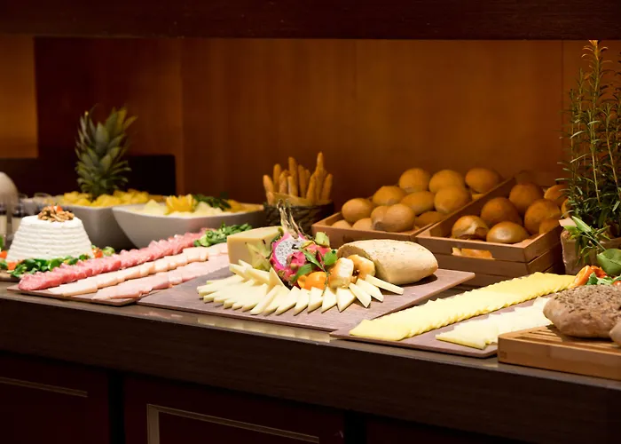 Starhotels Metropole Hotel 4*