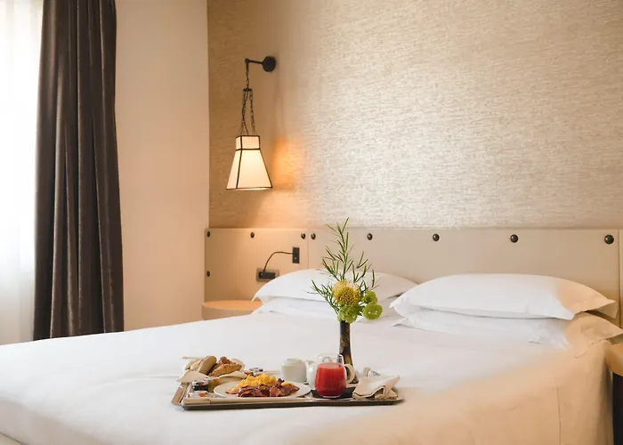 Starhotels Metropole Hotel