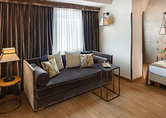 Starhotels Metropole 4* Rom