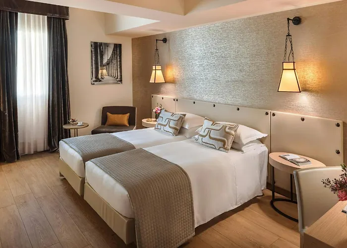 Starhotels Metropole Hotel 4*