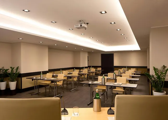 Starhotels Metropole Hotel 4*